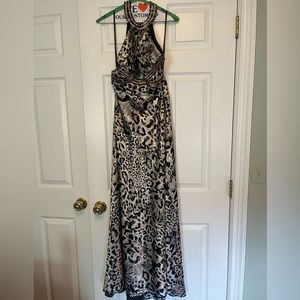 NV Couture backless dress size 6